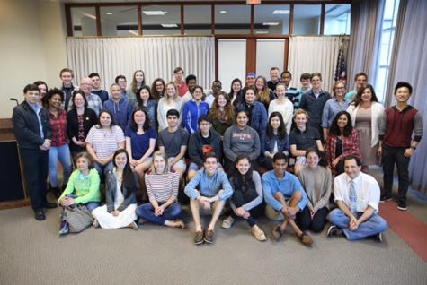 Boston MA 5/19/16 Michael Rezendes speaking to a group of High School students at the Boston Globe on Thursday May 19, 2016. (Photo by Matthew J. Lee/Globe staff) topic: reporter: