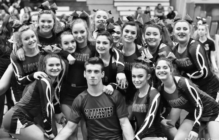 GHS+Cheerleaders+smile+for+a+team+photo.