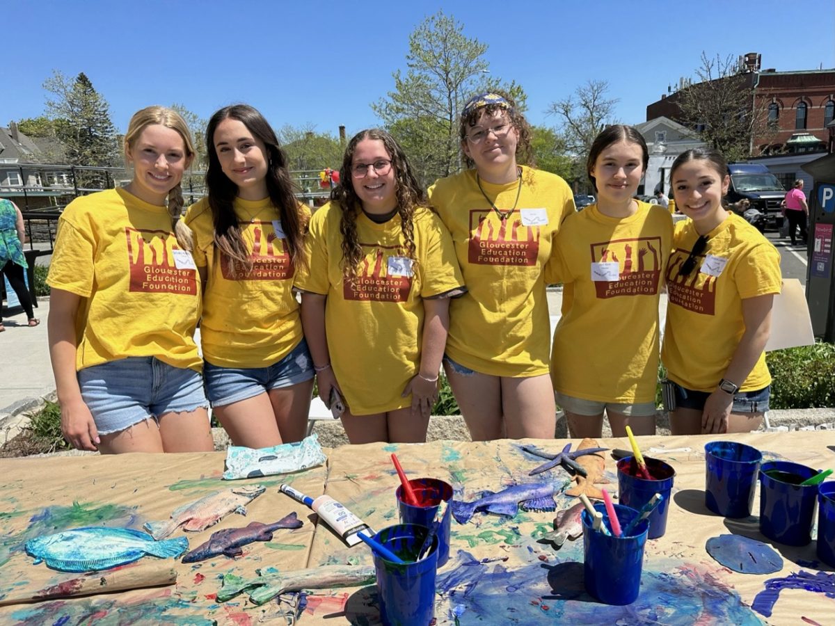 Student volunteers Brooke McNiff, Miah Cerrutti, Althea McHugh, Willow Barry, April Smith, and Victoria Lottatore at last years Arts Festival.