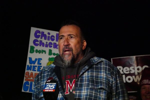 Bargaining team member Rich Francis speaks during tonight's press conference. 