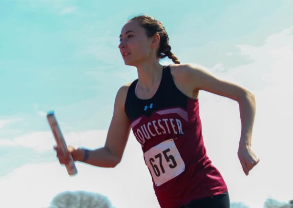 Hope Castellucci set the record for the girls’ 5K at the Weston Twilight Invitational.